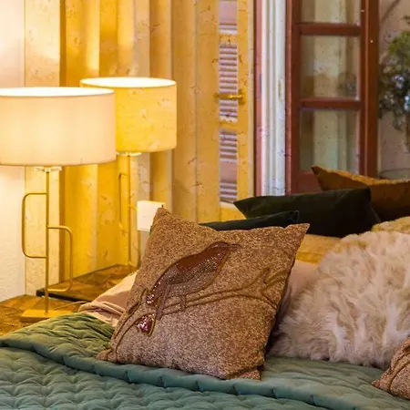 Luxury Near Puente Romano, Always Heated Pool 5* Apartment *